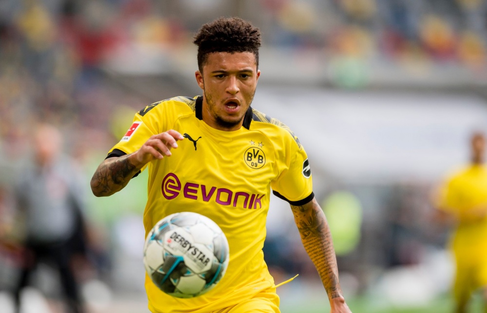 Dortmund giảm giá bán Jadon Sancho cho Man Utd