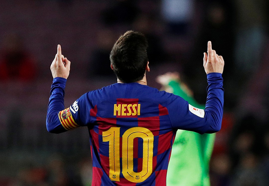 Phản ứng của Lionel Messi về tin đồn chuyển nhượng