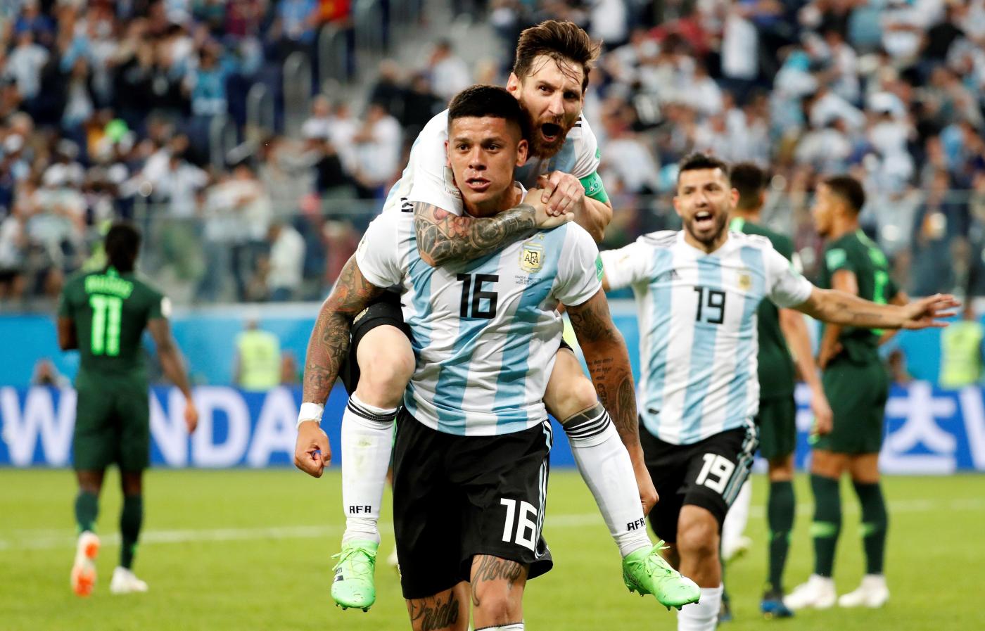 Messi "cầm trịch" ĐTQG Argentina