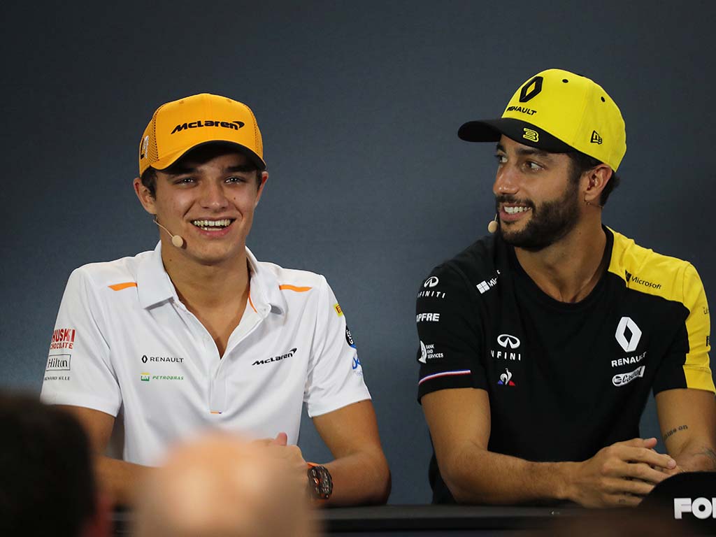 Daniel Ricciardo và Lando Norris của McLaren